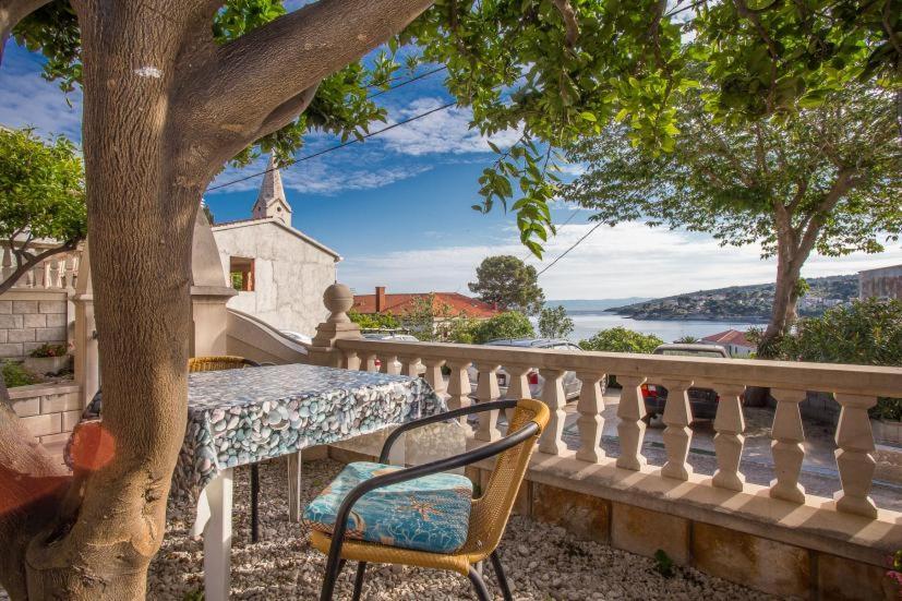 Vila Anita Sumartin Exteriör bild