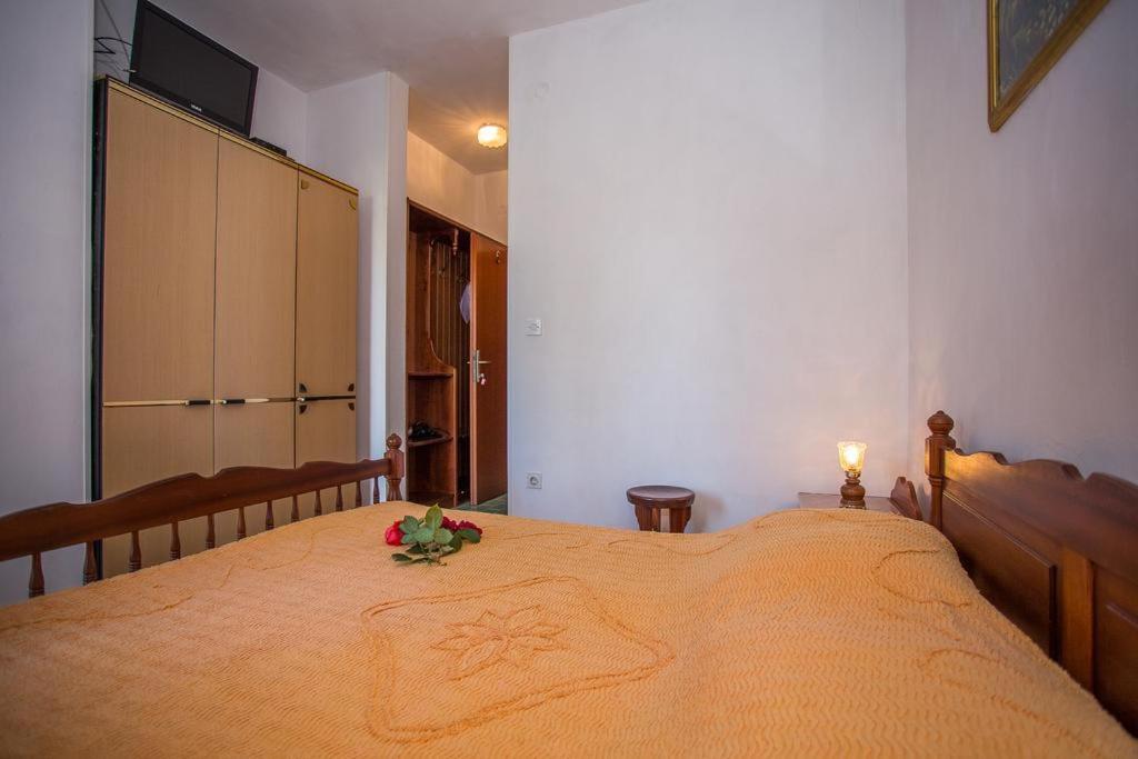 Vila Anita Sumartin Exteriör bild